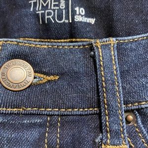 Time & Tru ladies jeans, size 10 skinny